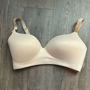 Soma Enbliss Wireless 36 D Nude Beige Bra EUC